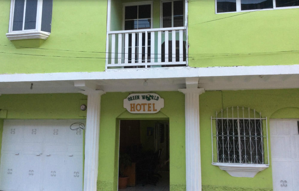 Green World Hotel Флорес Екстериор снимка